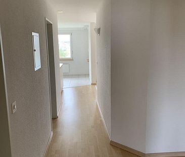 Attraktive Wohnung mit schöner Aussicht ins Grüne! - Photo 2