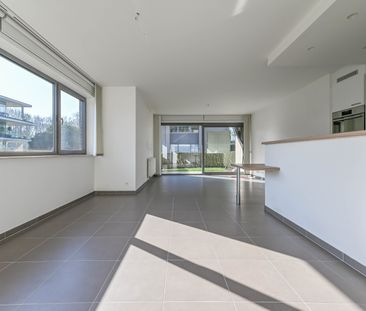 Gelijkvloers hoekappartement nabij kasteelpark Blauwhuis te Izegem - Photo 1