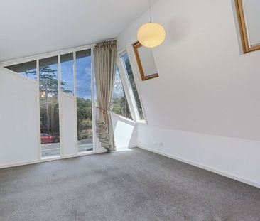 3 Bedroom Designer Home - Photo 2