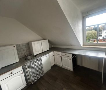 Schöne DG-Wohnung in Chemnitz zu vermieten! - Foto 1