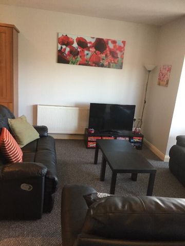 3 Montague Court (Student Let), Portstewart, BT55 7SY - Photo 2