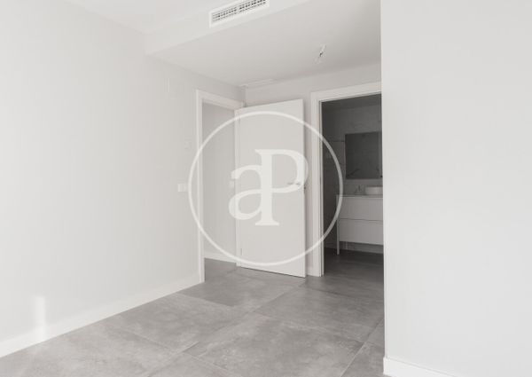 Flat for rent in Badalona
