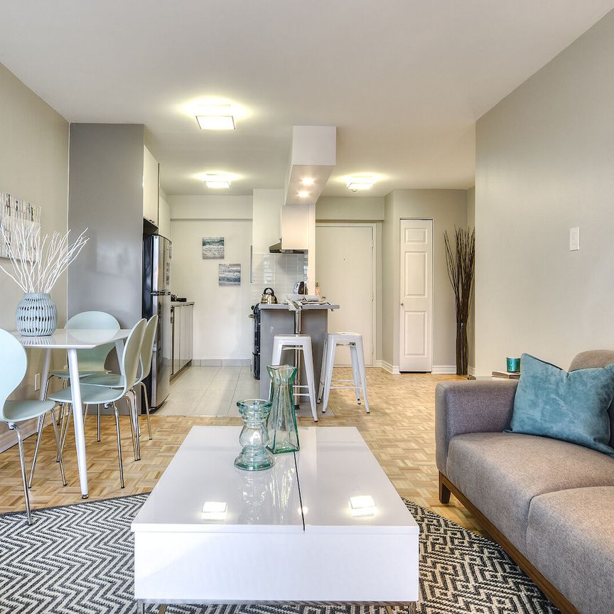 1436 Mackay Street - Photo 1