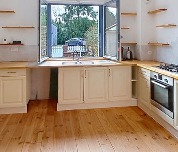 Location Maison 4 pièces 82m² - Photo 2