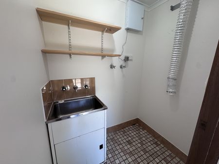 Unit 10/43 Kirkland Cct, Macgregor ACT 2615 - Townhouse For Rent - $520 | Domain - Photo 4