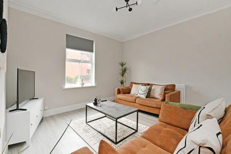 4 bedroom terraced house to rent - Photo 4