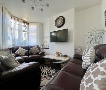 3 Bed Terraced House, Althorp Road, LU3 - Photo 2