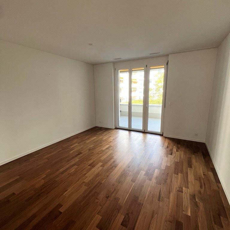 "Grössen Wahnsinnig, Grössen Wohnsinnig!" - Foto 1