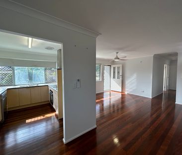 Double Storey Home with Dual Living Capabilities - Available April ... - Photo 6