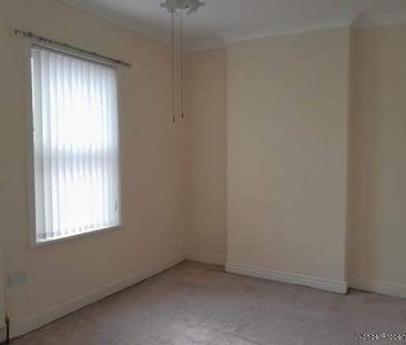 3 bedroom property to rent in Southport - Photo 4