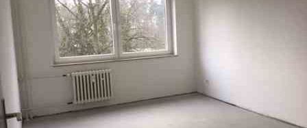 Großzügige 3-Zimmer-Wohnung mit Balkon (WBS) - Foto 1