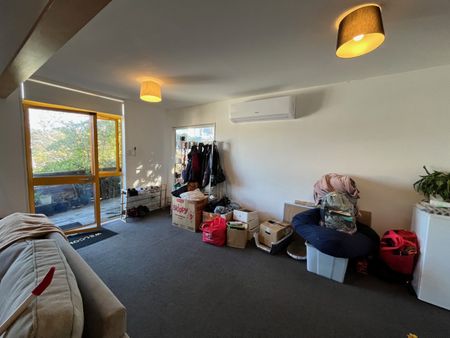 1 - 22 Stafford Street, Mount Victoria - Photo 2