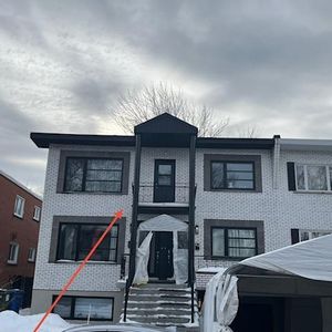 Magnifique 5 1/2 Rénover au complet a louer - Photo 2