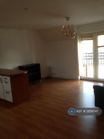 2 bedroom penthouse to rent - Photo 5