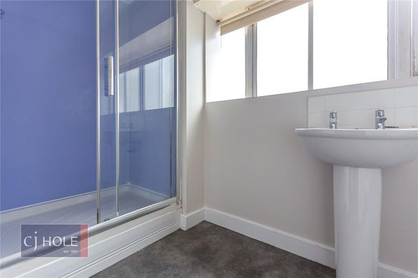 4 bedroom apartment to rent - Photo 1