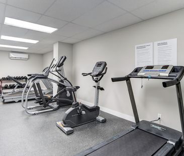 5500 Borden Avenue, Côte Saint-Luc, QC - Photo 5
