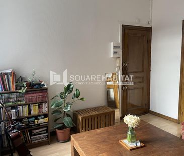 Location Appartement 2 pièces 46m² LILLE 59000 - Photo 2