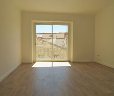 T4, Rue Preston, Nîmes, 970€ H.C, 88m² - Photo 1