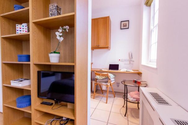 Flat 307 North Gower Street, Euston NW1 2LY - Photo 1