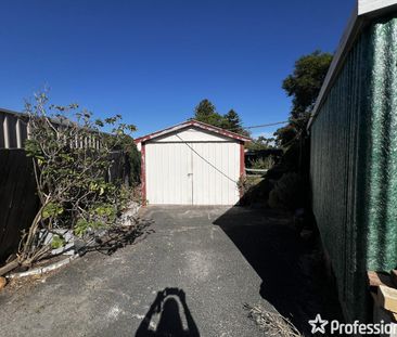 4 Teaguer Street, Wilson, WA 6107 - Photo 5