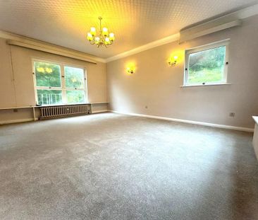 4 bedroom semi-detached house to rent - Photo 3