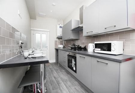 1 bed house share to rent in Berry Street, Burnley, BB11 - Photo 5