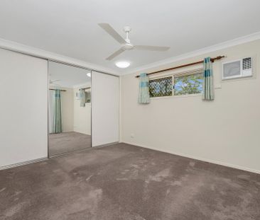 Amazing Location - Spacious Family Home - Photo 1