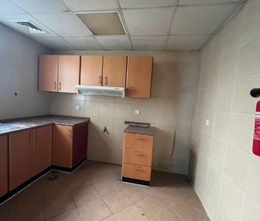 Parking Gym Swimming pool Directly on Dubai exit - Photo 6