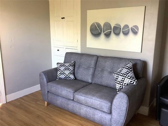 1 bedroom semi-detached house to rent - Photo 1