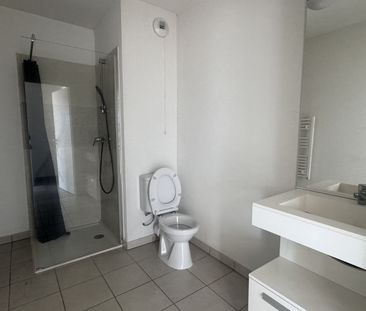 Location Appartement 2 pièces 40m² MARSEILLE 15ème - Photo 6