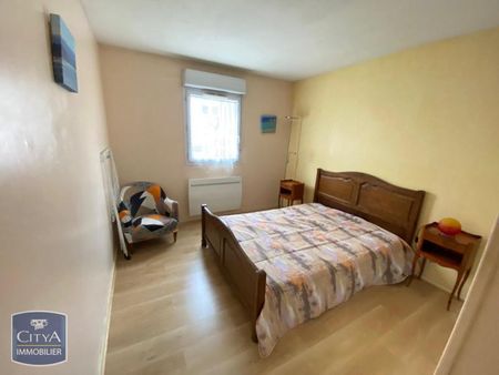 Location Appartement 3 pièces 54m² LONS 64140 - Photo 4