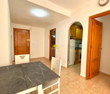 COZY APARTMENT IN TORREVIEJA WITH 1 BEDROOM AND 1 BATHROOM - Photo 3