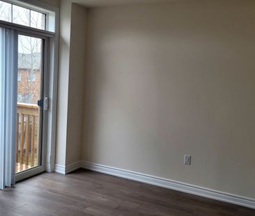 For Lease - 2135 Speare Court, Innisfil, Ontario - Photo 1