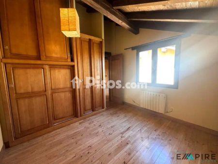 Casa adosada en alquiler en Avenida Leoncio Ciudad Morano, cerca de Calle Eras - Photo 4