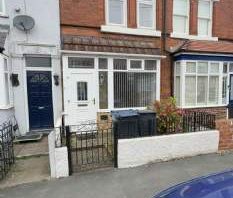 3 bedroom property to rent in Birmingham - Photo 2