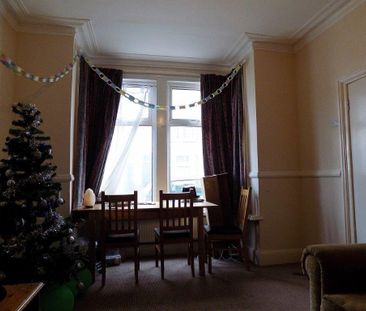 4 bedroom terraced house to rent - Photo 5