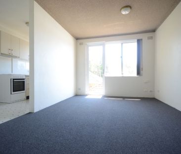 2 Bedroom Unit!! - Photo 2