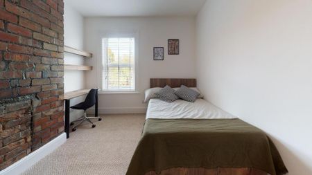 6 bedroom house to rent - Photo 2