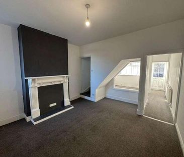 Weelsby Street, Grimsby, DN32 - Photo 1