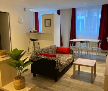 GRAND STUDIO AVEC COIN NUIT ENTRE GARE ET HÔTEL DE VILLE - Photo 5