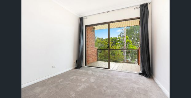 North Facing Apartment with double parking - Photo 1