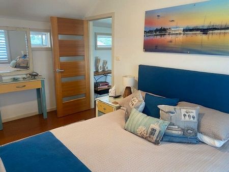 Marks Point - Photo 4