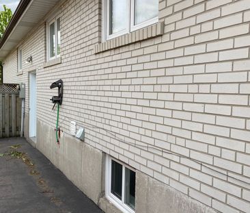 For Lease - 6856 Darcel Avenue, Mississauga, Ontario - Photo 5