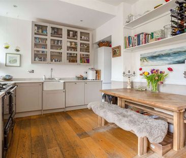 Charming terrace house in rural location available before Christmas - Photo 6