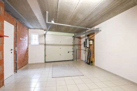 Prachtige stadswoning met inpandige garage en 2 slaapkamers in centrum De Haan te huur! - Foto 5