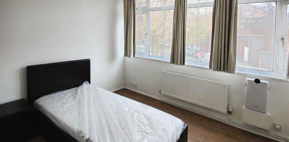 1 bedroom house to rent - Photo 2