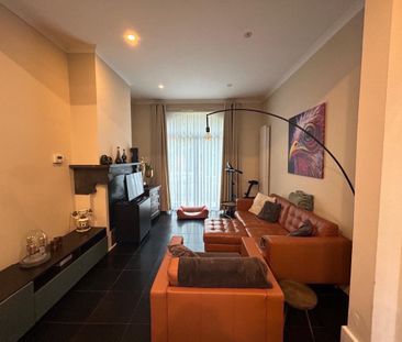 Woning met stadstuin en 2 parkings in centrum Hasselt. - Photo 5