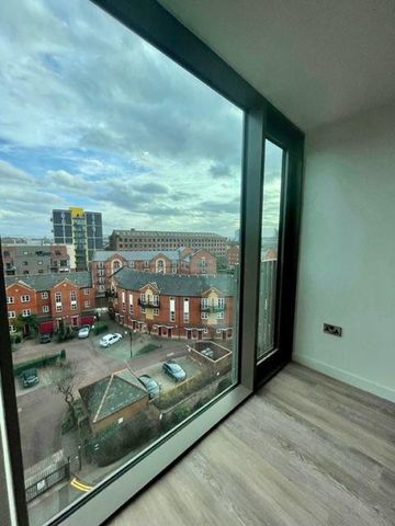 2 bedroom apartment to rent - Photo 2