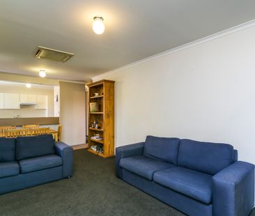 8/355 Angas Street, Adelaide, SA 5000 - Photo 2