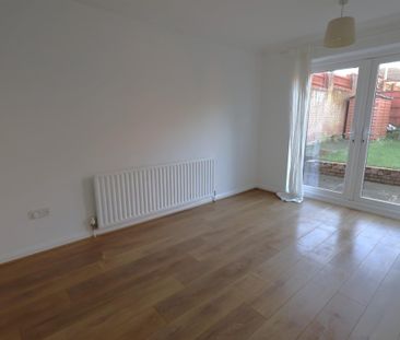 St Sebastian Crescent Fareham Unfurnished - Photo 1